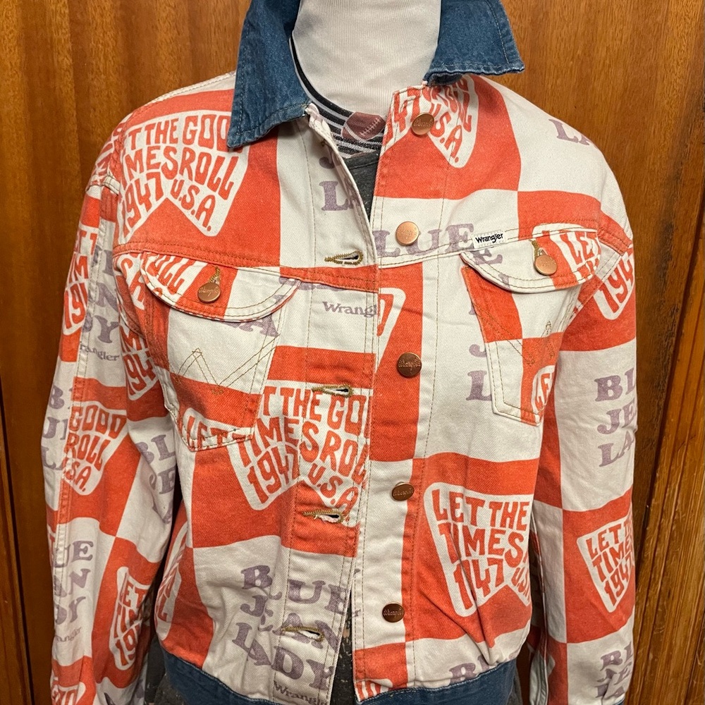 Wrangler blue jeans lady denim jacket